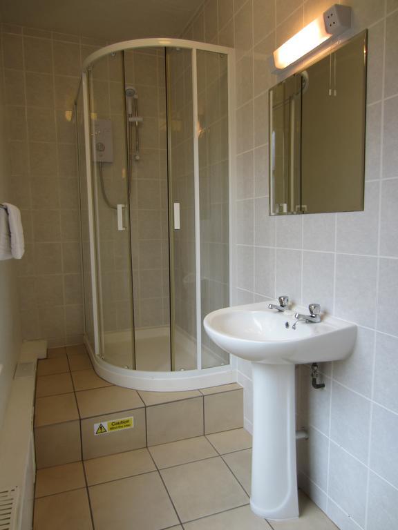 The Grail Court Hotel Burton-upon-Trent ห้อง รูปภาพ